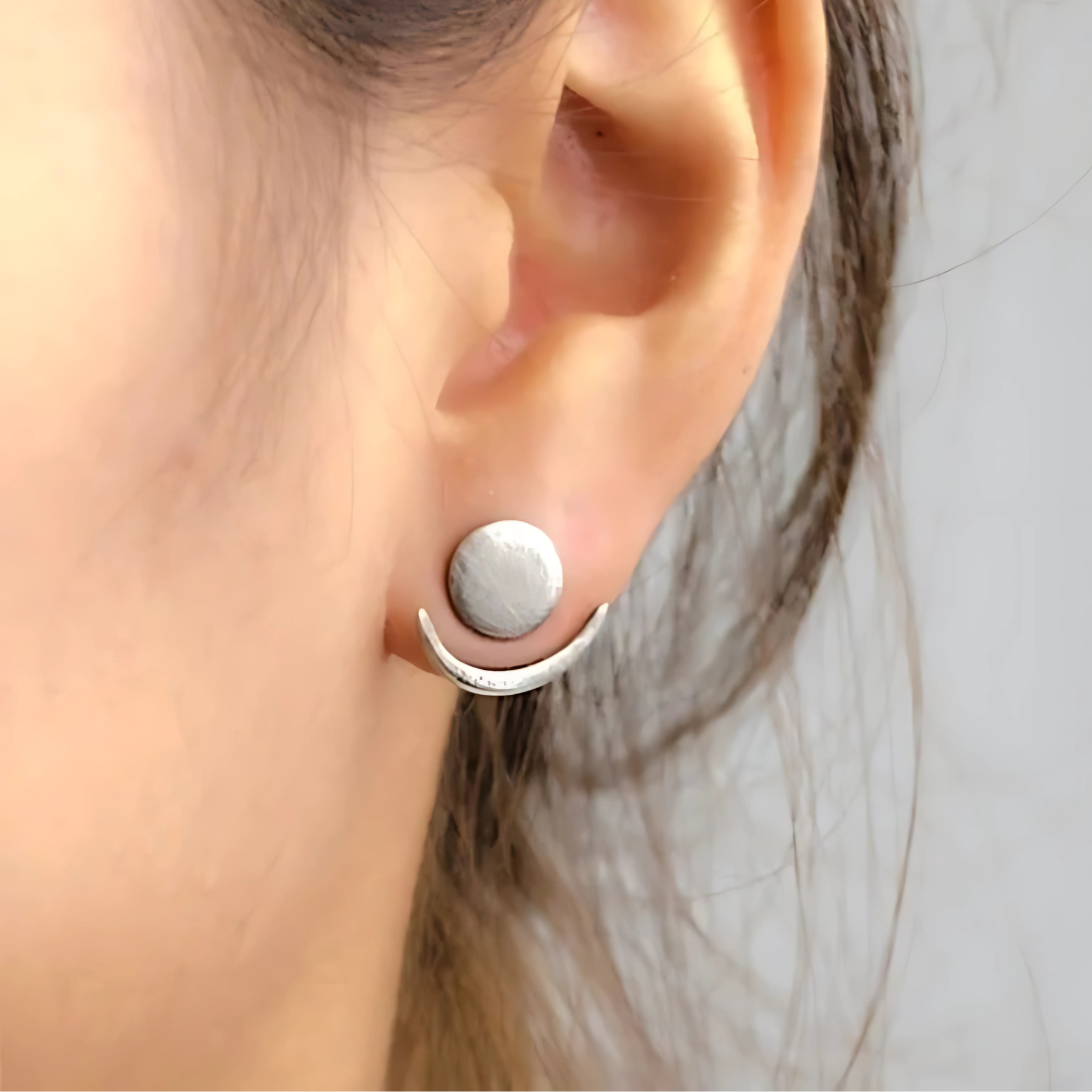 HaloCrest™ Minimalist Crescent Earrings