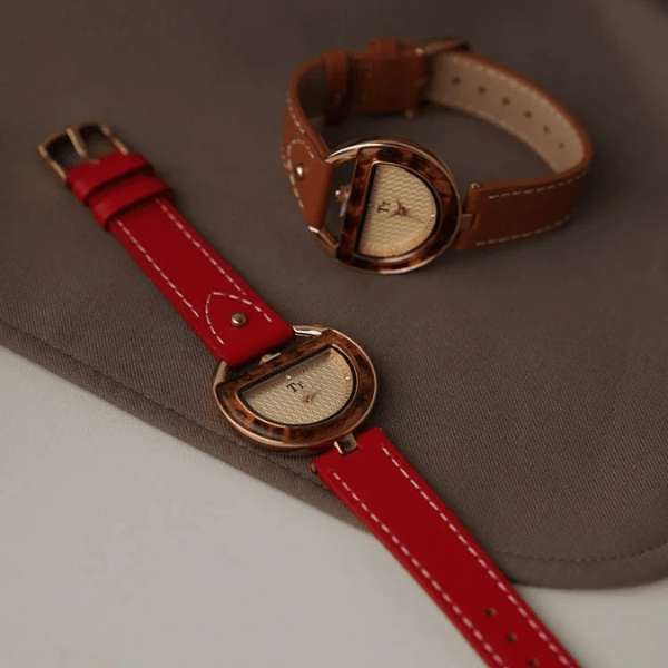 DaintyVintage™ Unique Quartz Watch