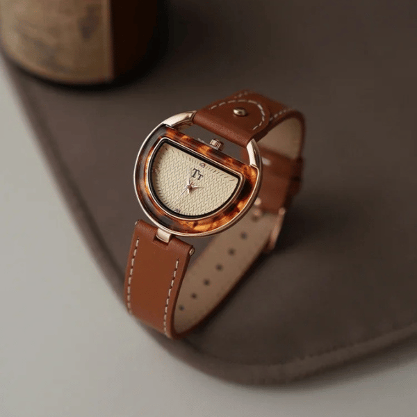 DaintyVintage™ Unique Quartz Watch