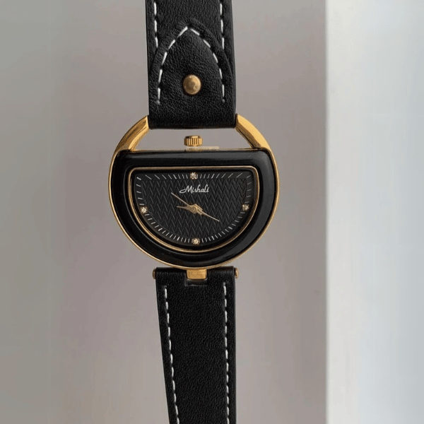 DaintyVintage™ Unique Quartz Watch