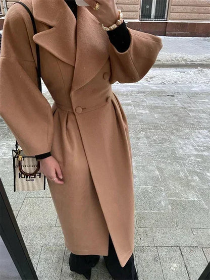 Véda™ Classic Formal Trench Coat
