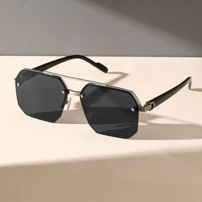 DiamondCut™ Gradient Sunglasses with Metal Frame