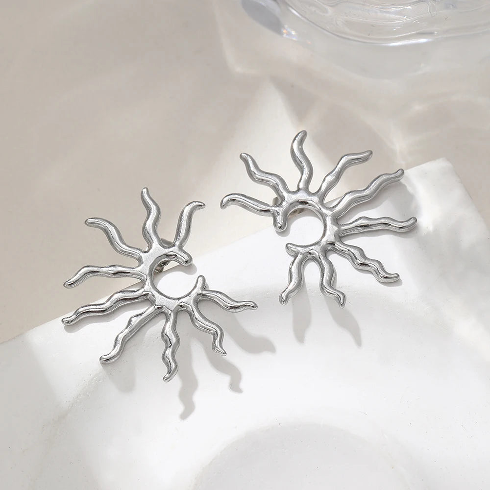 Solara™ Sculpted Sun Earrings
