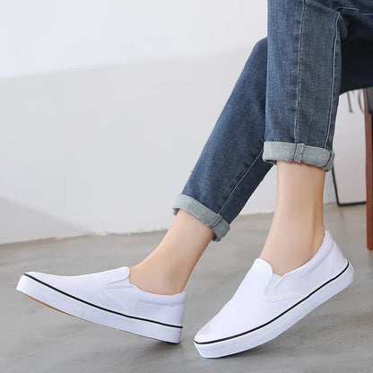CloudVibe™ Women’s Canvas Sneakers
